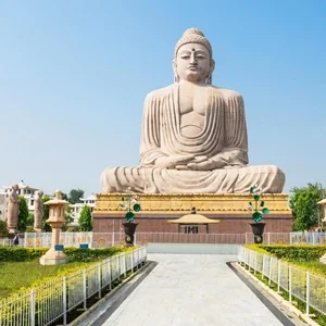Thumbnail of boating scene in Ooty