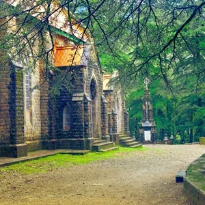 Dharamshala temple sightseeing tour