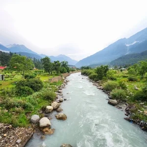Thumbnail - River view in Pahalgam, Kashmir