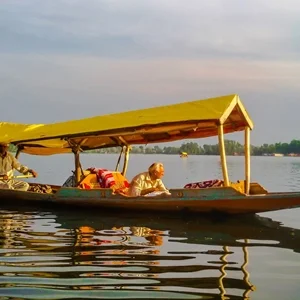 Thumbnail - Dal Lake Shikara ride, Srinagar