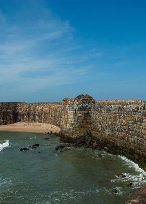 best honeymoon tour packages in maharashtra